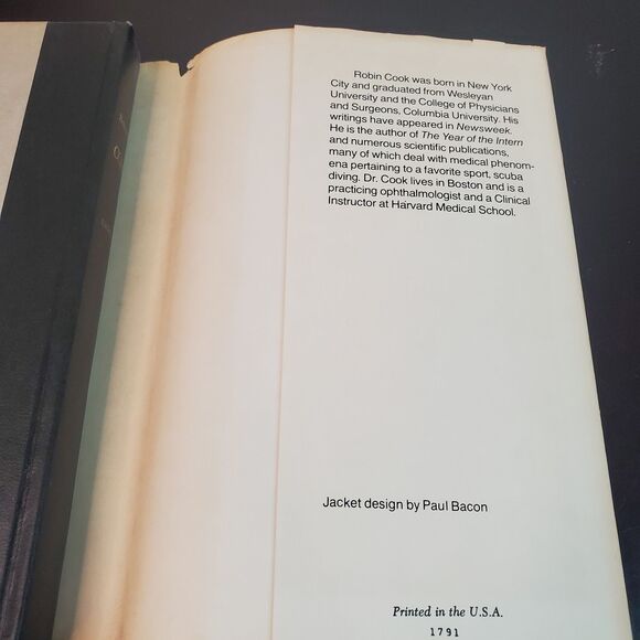 Coma A Novel Robin Cook 1977 Book Club Edition Hardcover DJ Little Brown BCE - Picture 12 of 16